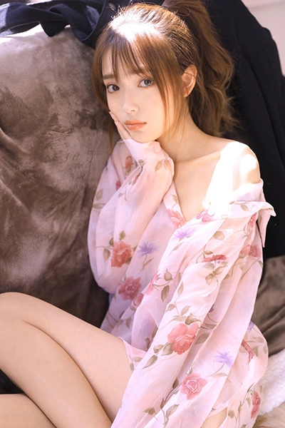 Ayane2